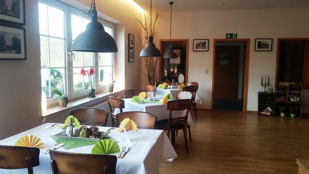 Hotel Am Meilenstein Dunkelforth Extérieur photo